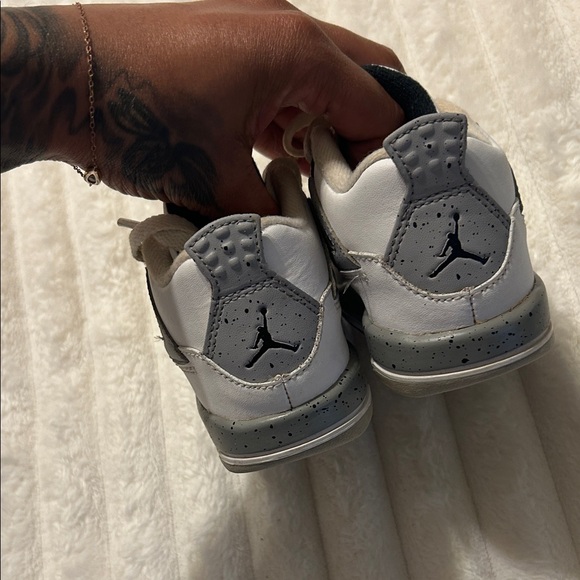 Jordan 4 Retro White Cement (Toddler) - Picture 6 of 14